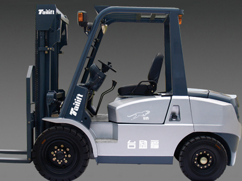 梅州引擎式叉車維修-銀豹